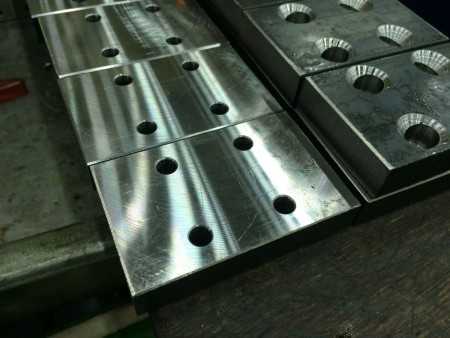最長用的模具材料是什么，模具的使用壽命有哪些部分組成